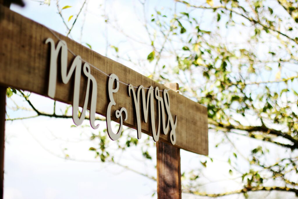 marriage sign